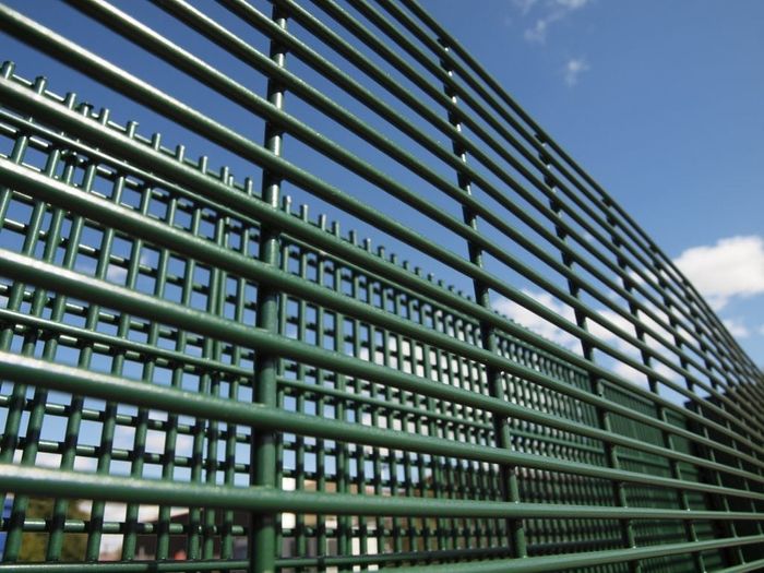 Mesh fencing Zenith